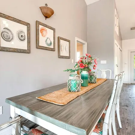 Lovely For Bolott Casa de Férias